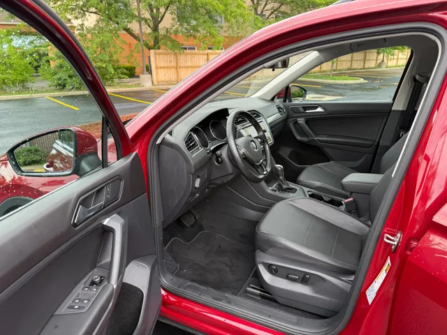 2018 Volkswagen Tiguan SE - Photo 22