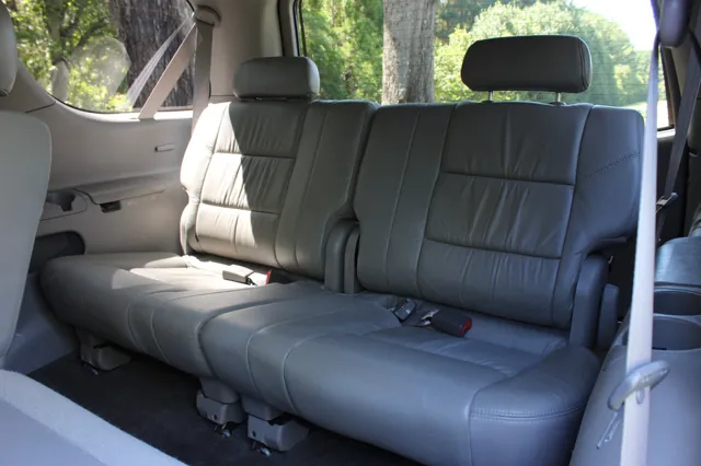 2001 Toyota Sequoia Limited - Photo 14