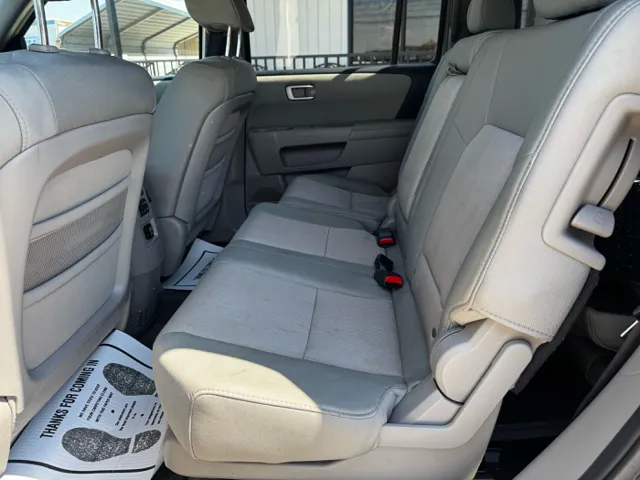 2011 Honda Pilot EX photo 11
