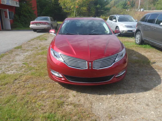 2014 Lincoln MKZ Hybrid's photo
