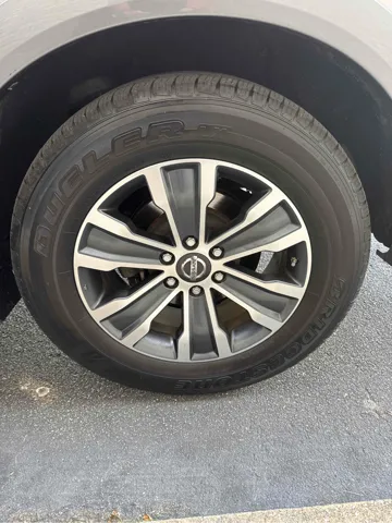 2019 Nissan Armada SL - Photo 23