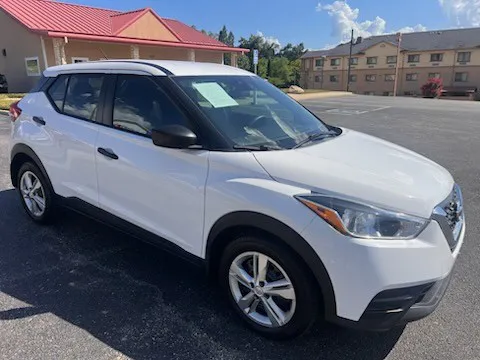 2020 Nissan Kicks 1.6 S's photo