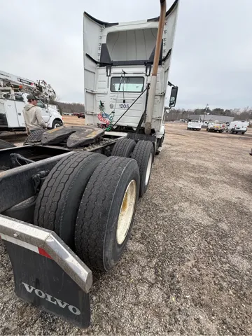 2012 Volvo VN - Photo 4