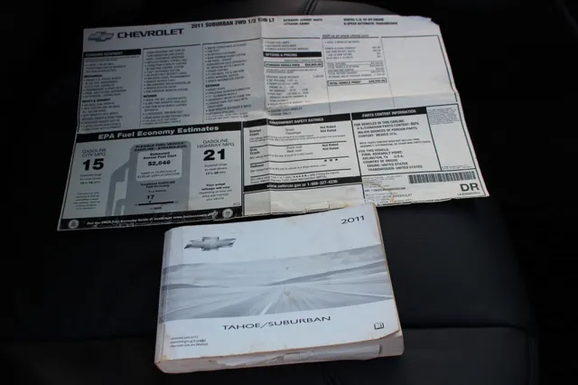 2011 Chevrolet Suburban LT - Photo 38