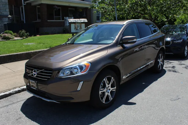 2015 Volvo XC60 T5 AWD Premier's photo