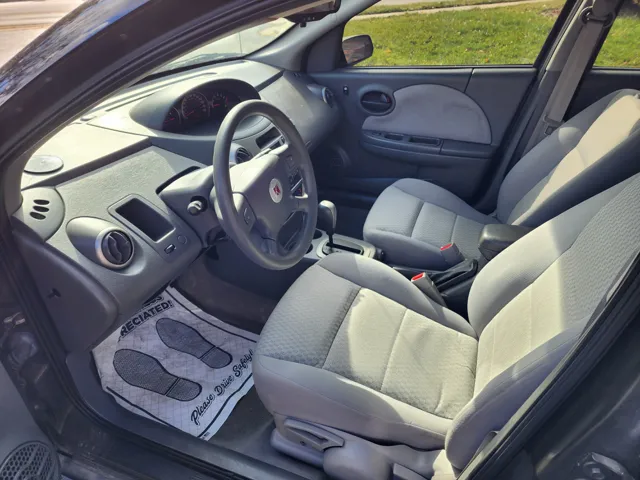 2007 Saturn ION 2 - Photo 12