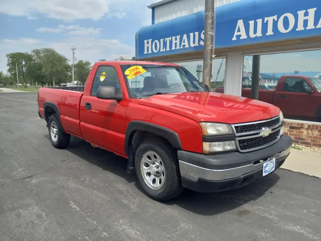 2006 Chevrolet Silverado 1500 Work Truck Regular Cab SWB's photo