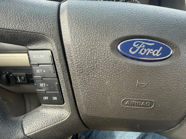 2008 Ford Fusion S - Photo 18