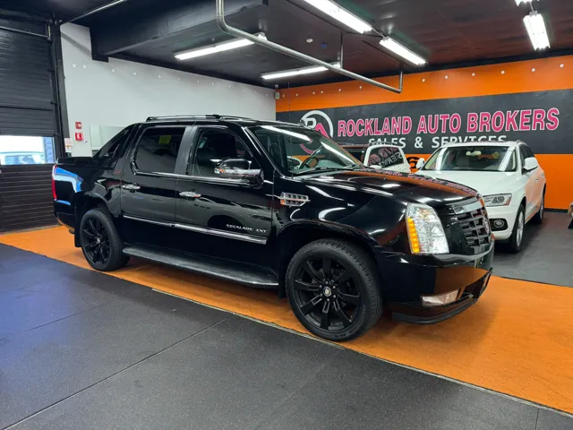 2013 Cadillac Escalade EXT Luxury