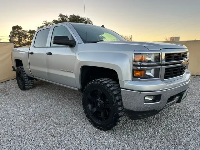 2014 Chevrolet Silverado 1500's photo