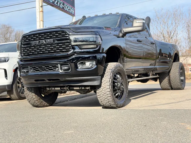 2024 RAM Ram 3500 Pickup Big Horn's photo