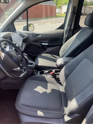 2020 Ford Transit Connect XLT - Photo 9