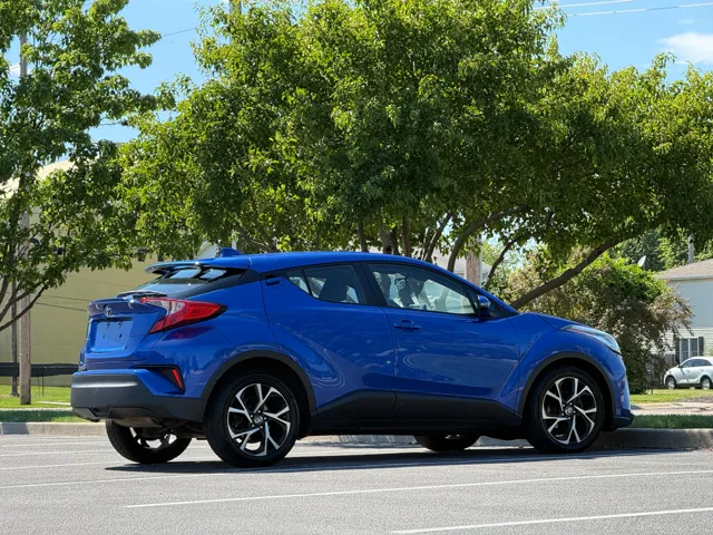 2021 Toyota C-HR XLE - Photo 7