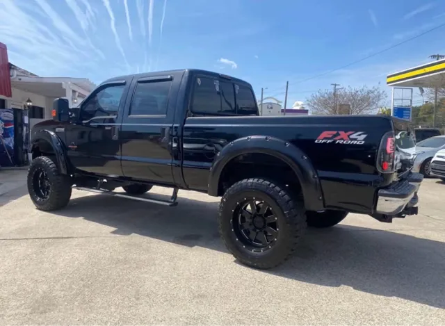 2005 Ford F-250 Super Duty Lariat - Photo 10