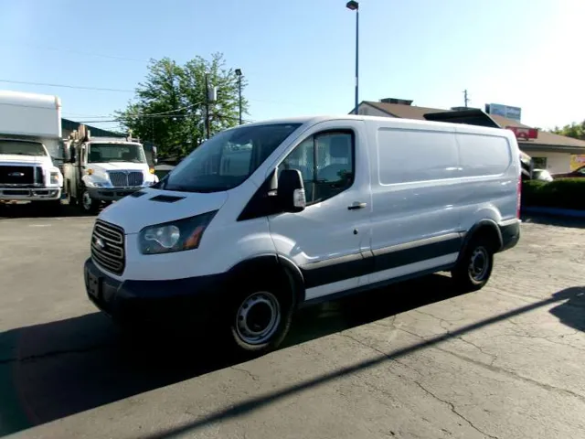 2017 Ford Transit Van Base - Photo 2