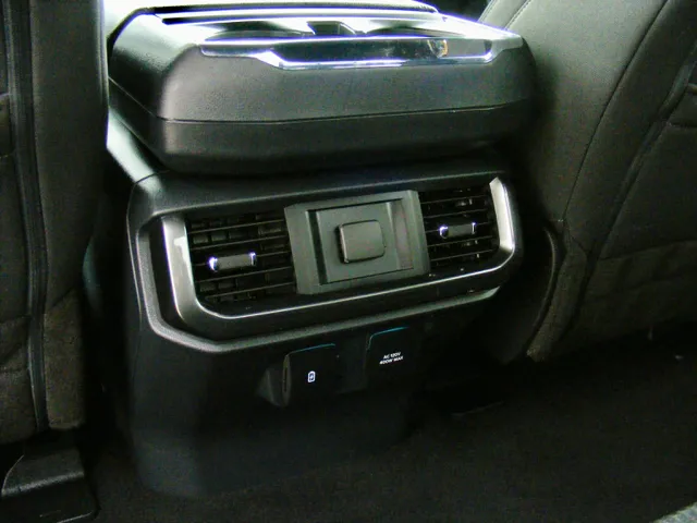 2023 Ford F-150 XLT - Photo 34
