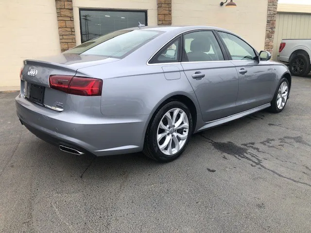 2017 Audi A6 2.0T Quattro Premium Plus photo 2