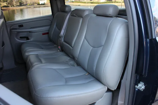 2005 GMC Sierra 2500HD - Photo 13