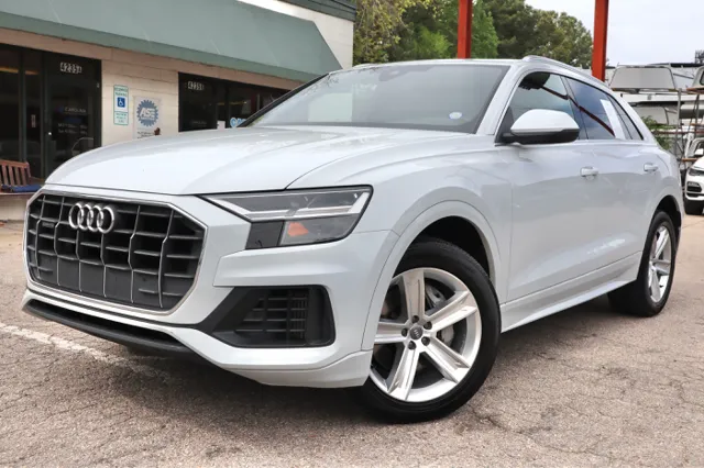 2019 Audi Q8 Premium