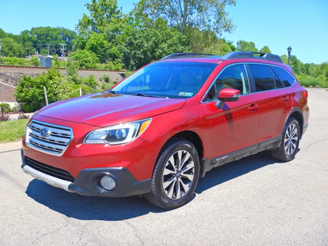 2015 Subaru Outback 3.6R Limited AT's photo