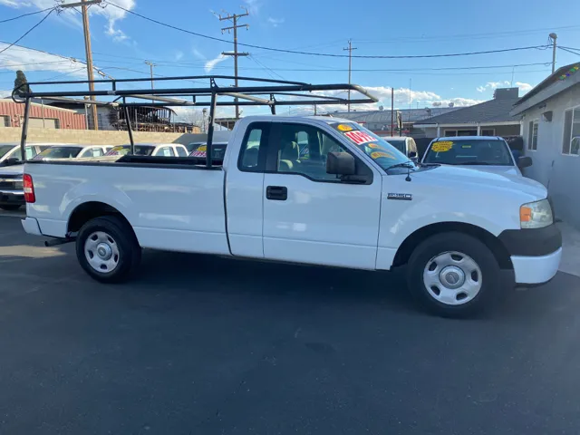 2008 Ford F-150 XL - Photo 2