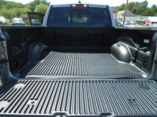 2019 RAM Ram 1500 Pickup Laramie - Photo 14