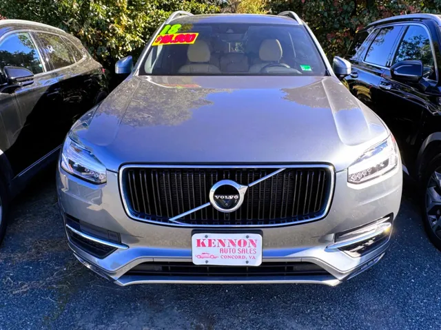 2018 Volvo XC90 Momentum