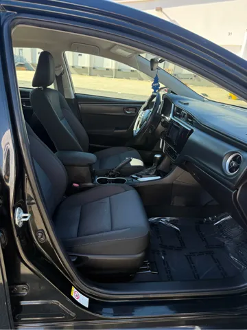 2018 Toyota Corolla LE - Photo 12