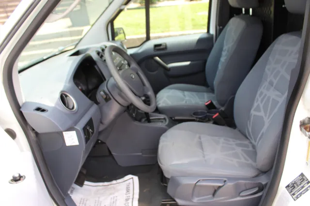 2013 Ford Transit Connect XLT photo 18