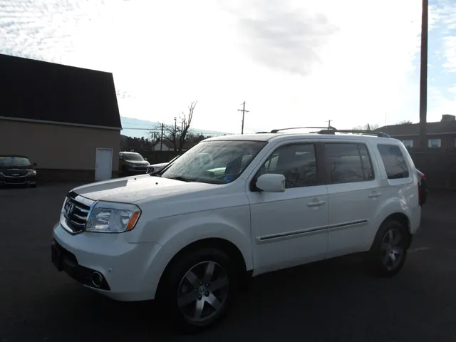 2012 Honda Pilot Touring's photo