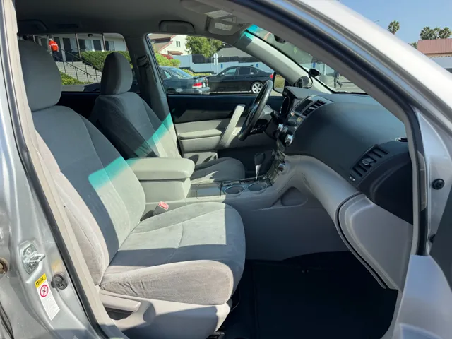 2011 Toyota Highlander Base - Photo 19