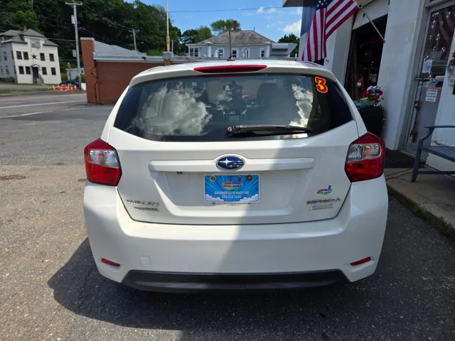 2015 Subaru Impreza Premium - Photo 8
