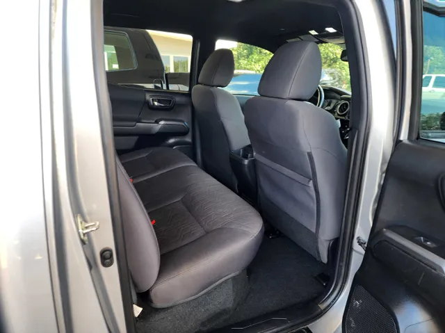 2019 Toyota Tacoma TRD Sport Double Cab Long Bed V6 4x4 photo 13