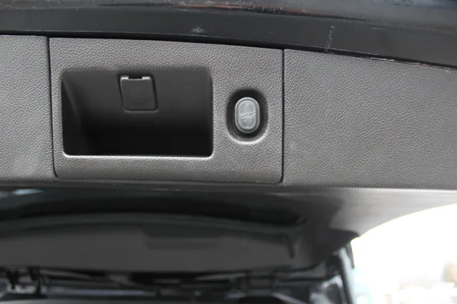 2015 Chevrolet Tahoe LTZ - Photo 35