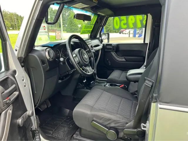 2011 Jeep Wrangler Sport - Photo 12