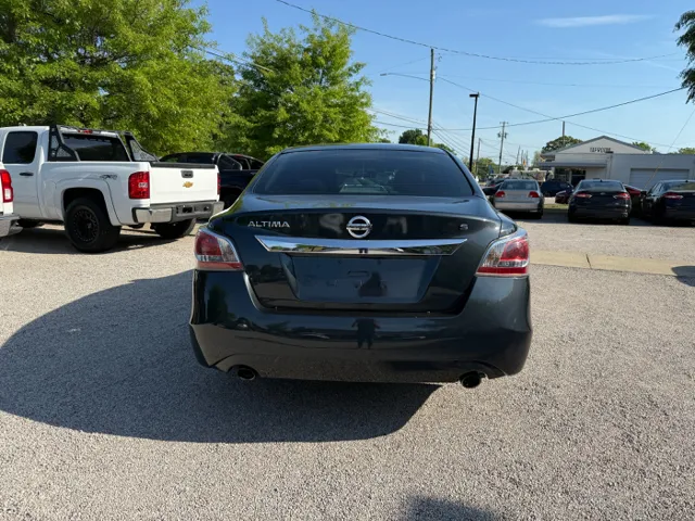 2014 Nissan Altima S - Photo 8