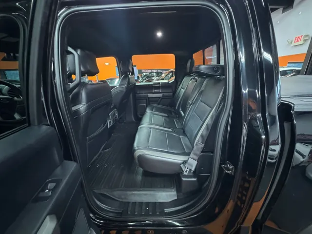 2017 Ford F-150 photo 10