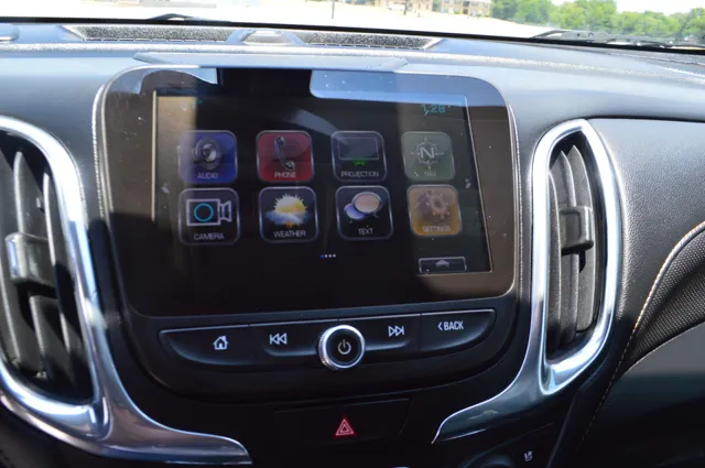 2018 Chevrolet Equinox Premier - Photo 17