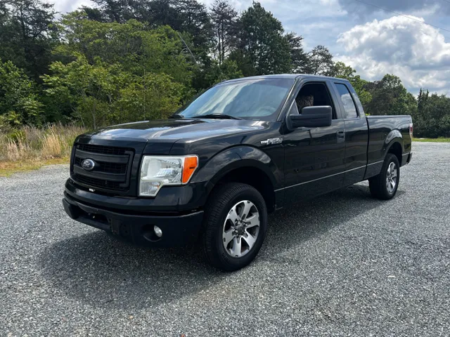 2014 Ford F-150 STX SuperCab 145-in's photo