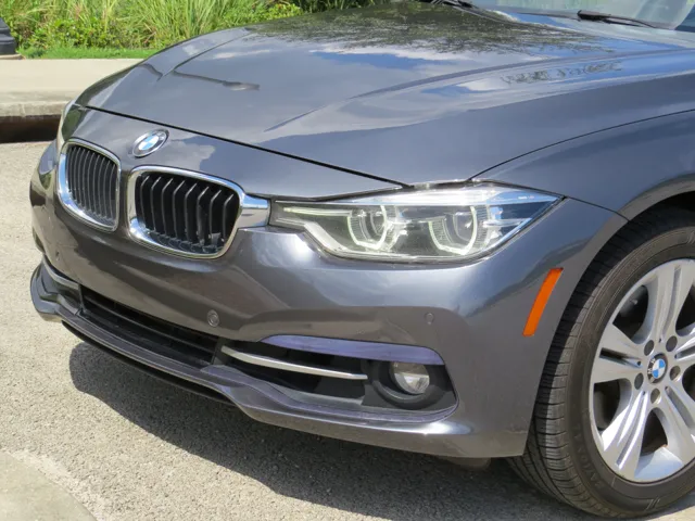 2017 Bmw 330i photo 3