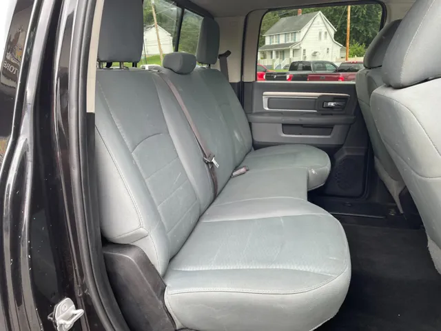 2018 Ram 2500 photo 23