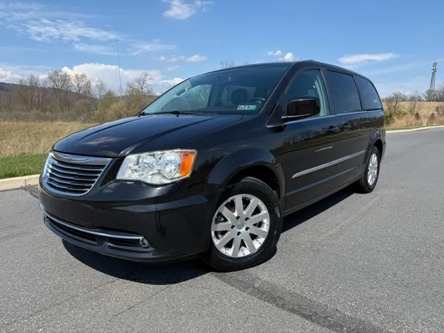 2015 Chrysler Town & Country Touring