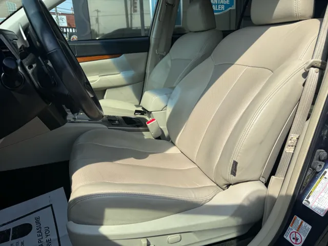 2014 Subaru Outback 2.5i Limited - Photo 8