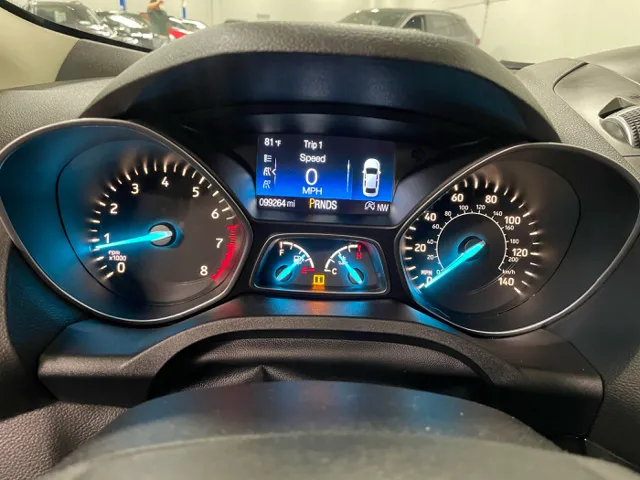 2017 Ford Escape SE photo 16