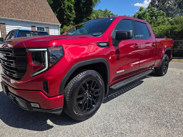 2024 GMC Sierra Elevation 4WD Crew Cab Short Box's photo