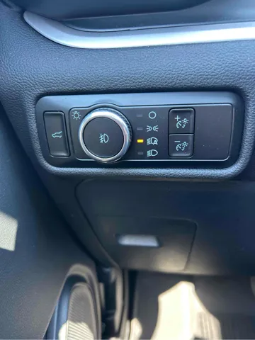 2024 Ford Explorer XLT - Photo 14