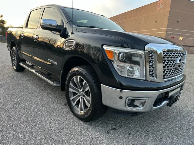 2017 Nissan Titan SL - Photo 33