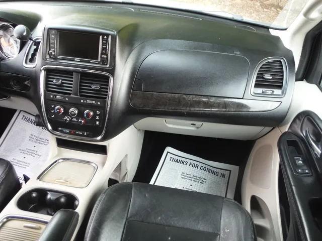 2014 Dodge Grand Caravan SXT - Photo 11