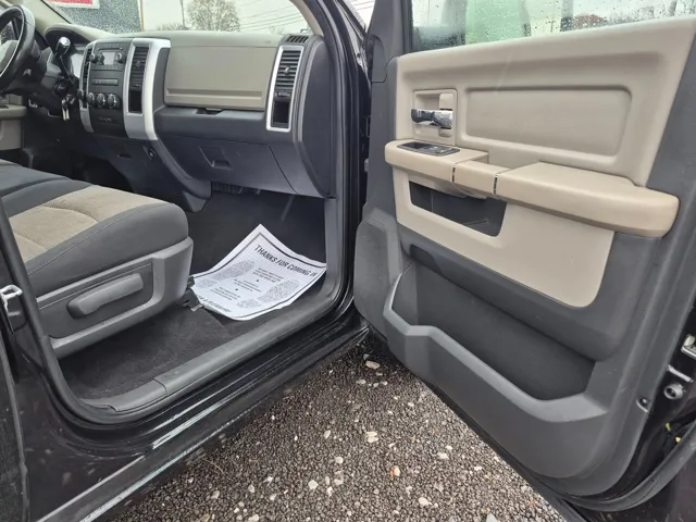 2011 Ram 1500 photo 4