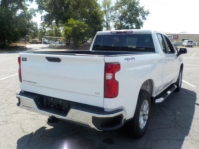 2019 Chevrolet Silverado LT photo 9